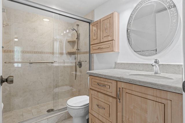 811 Sky Pine Way A2, Greenacres, FL 33415