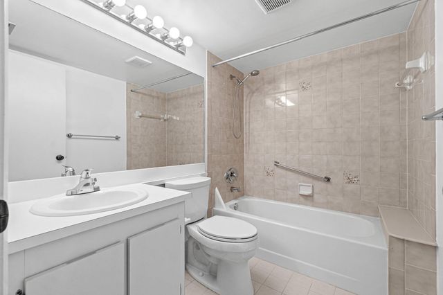 811 Sky Pine Way A2, Greenacres, FL 33415