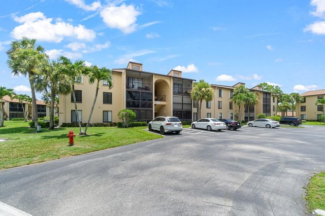811 Sky Pine Way A2, Greenacres, FL 33415