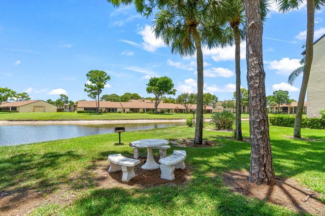 811 Sky Pine Way A2, Greenacres, FL 33415