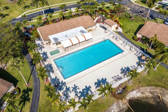 811 Sky Pine Way A2, Greenacres, FL 33415