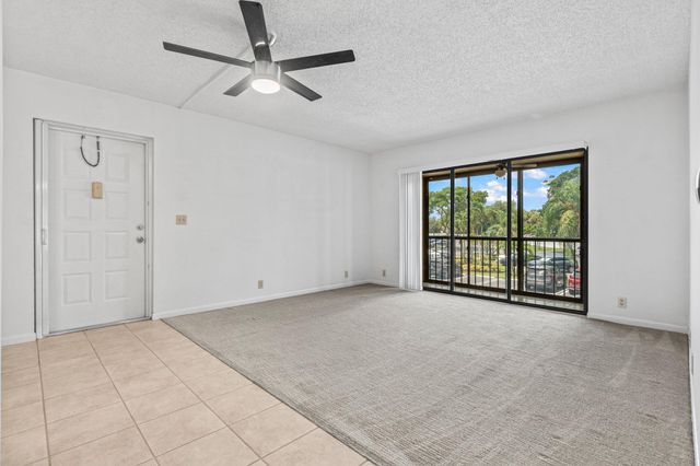 811 Sky Pine Way A2, Greenacres, FL 33415