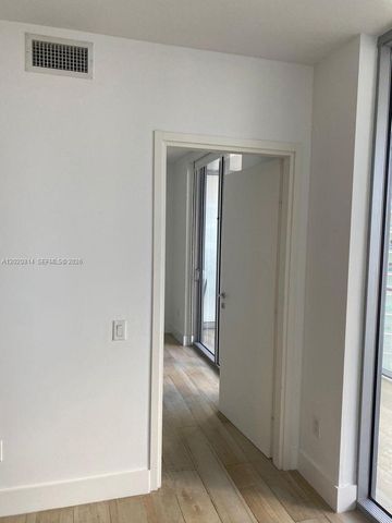 1300 Brickell Bay Drive 1805, Miami, FL 33131