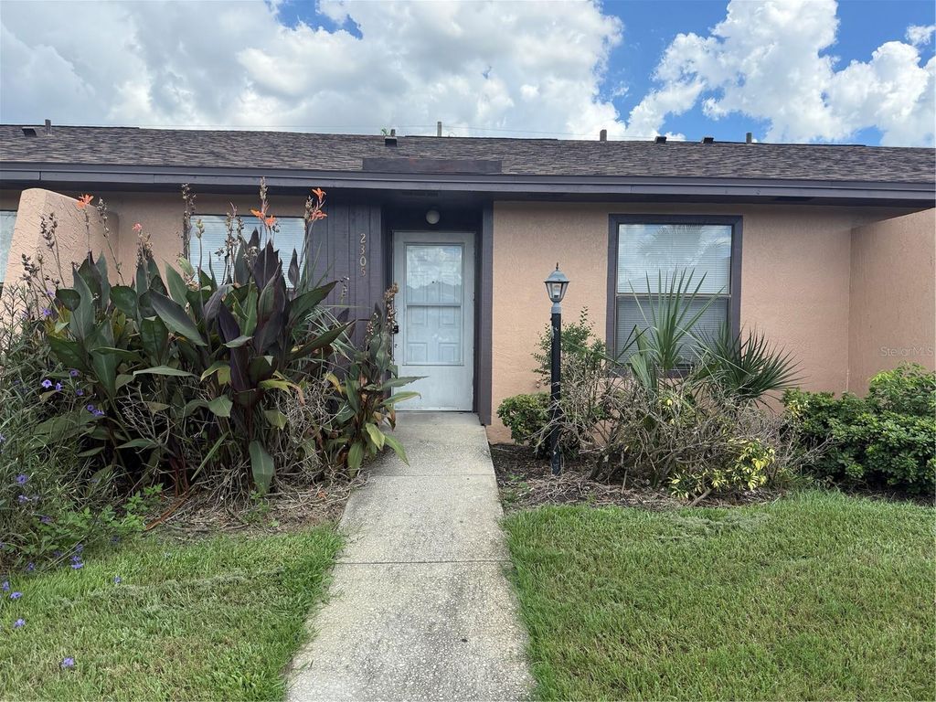 Image 1 of property listing at 2305 TRINIDAD COURT, Kissimmee, FL 34741