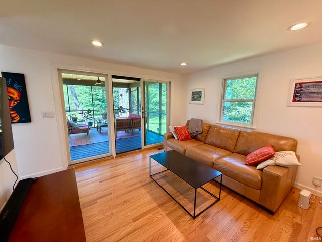 816 S Anna Lee Lane, Bloomington, IN 47403