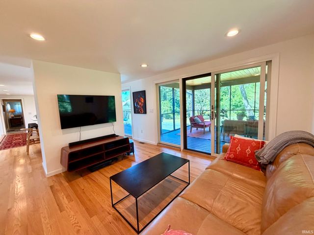 816 S Anna Lee Lane, Bloomington, IN 47403