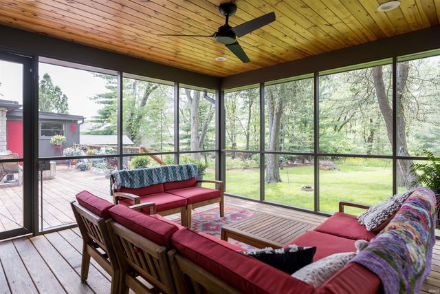 816 S Anna Lee Lane, Bloomington, IN 47403