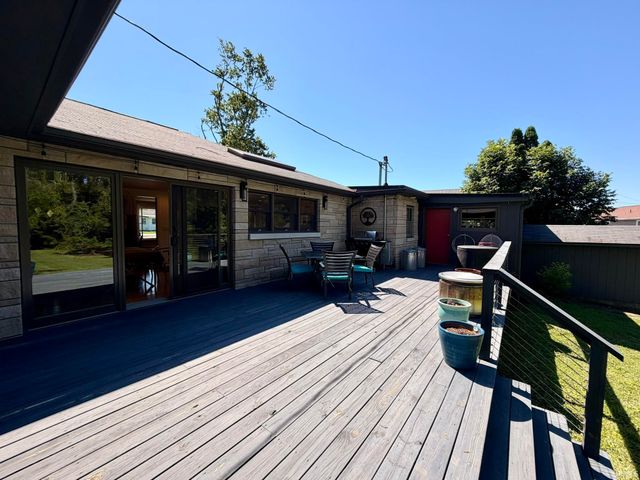 816 S Anna Lee Lane, Bloomington, IN 47403