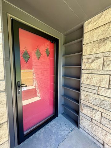 816 S Anna Lee Lane, Bloomington, IN 47403