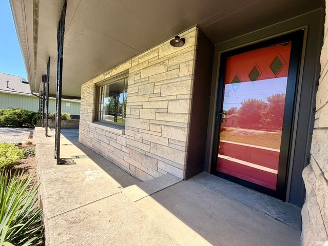 816 S Anna Lee Lane, Bloomington, IN 47403