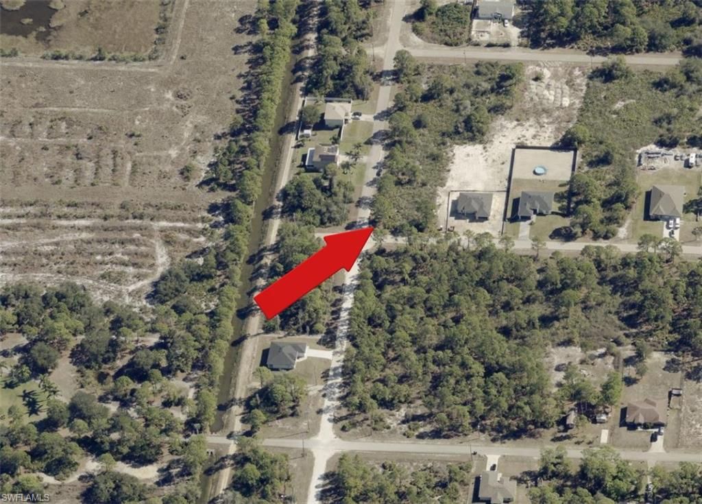 607 18th ST, LEHIGH ACRES, FL 33972 — photo 5