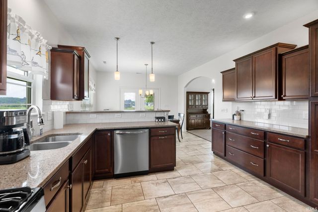 3293 Charlais Circle, Delphi, IN 46923