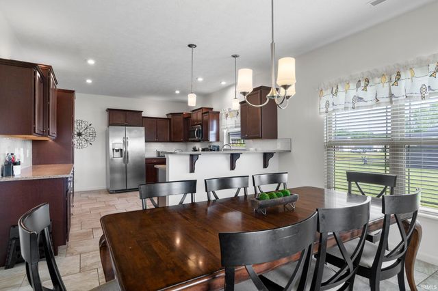 3293 Charlais Circle, Delphi, IN 46923
