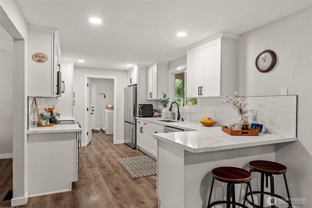 7917 42nd Street Ct NW, Gig Harbor, WA 98335