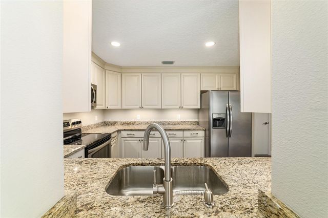 9272 SW 82ND TERRACE C, Ocala, FL 34481