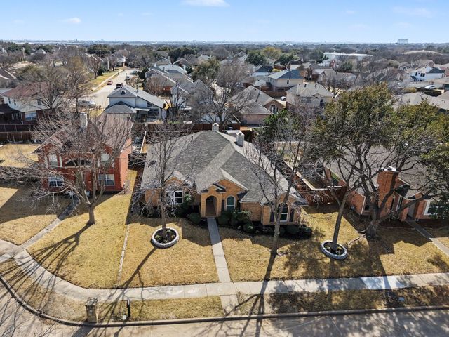 605 Teakwood Drive, Flower Mound, TX 75028