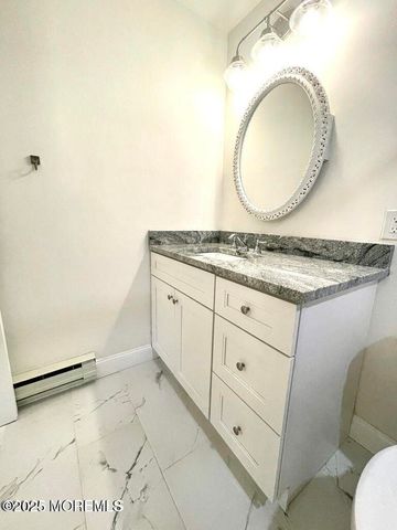 19b Maplewood Drive 52, Whiting, NJ 08759