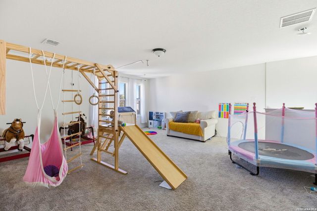 412 Shadow Terrace, Universal City, TX 78148