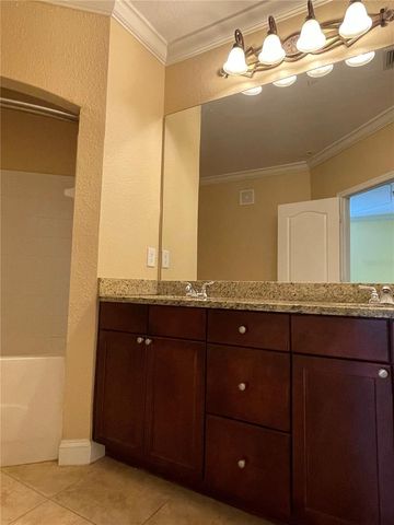 114 VISTA VERDI CIRCLE 232, Lake Mary, FL 32746