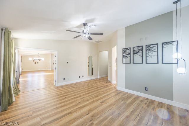 8217 Cabin Springs Avenue, Las Vegas, NV 89131