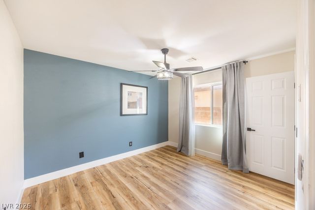 8217 Cabin Springs Avenue, Las Vegas, NV 89131