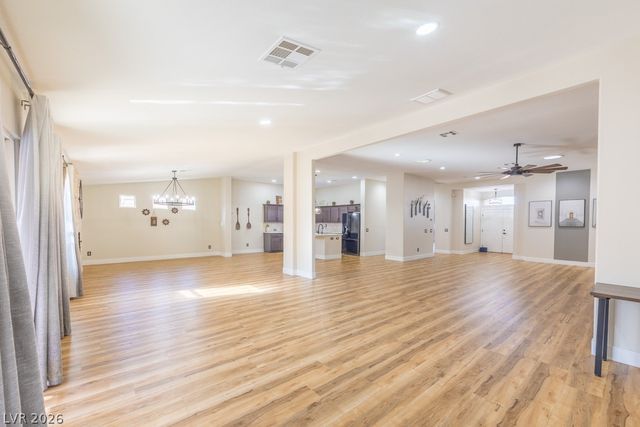 8217 Cabin Springs Avenue, Las Vegas, NV 89131