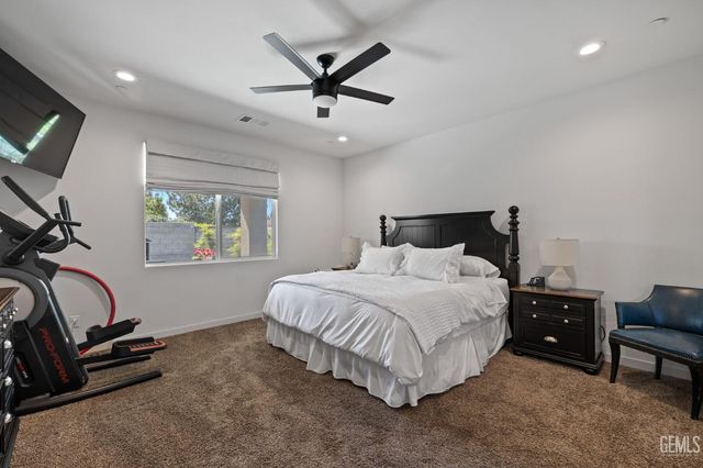 11631 Shady Valley Place, Bakersfield, CA 93311