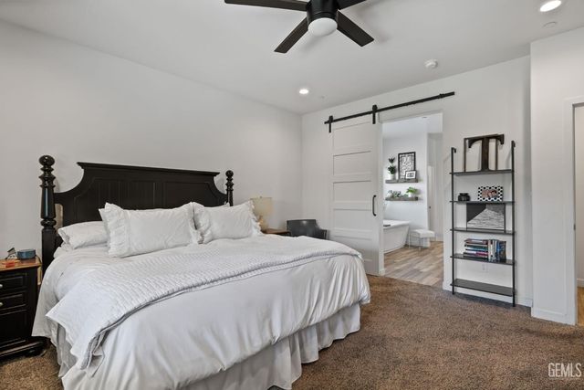 11631 Shady Valley Place, Bakersfield, CA 93311