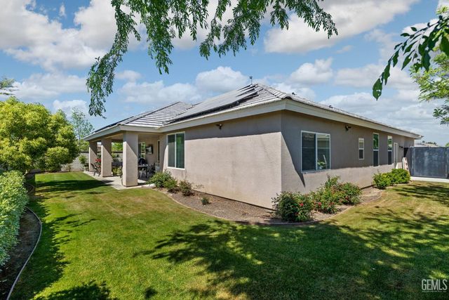 11631 Shady Valley Place, Bakersfield, CA 93311