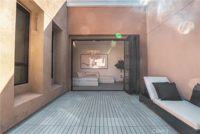 362 W Green 117, Pasadena, CA 91105
