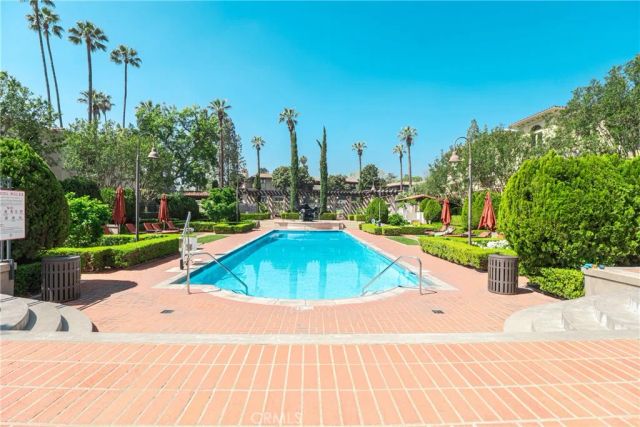 362 W Green 117, Pasadena, CA 91105