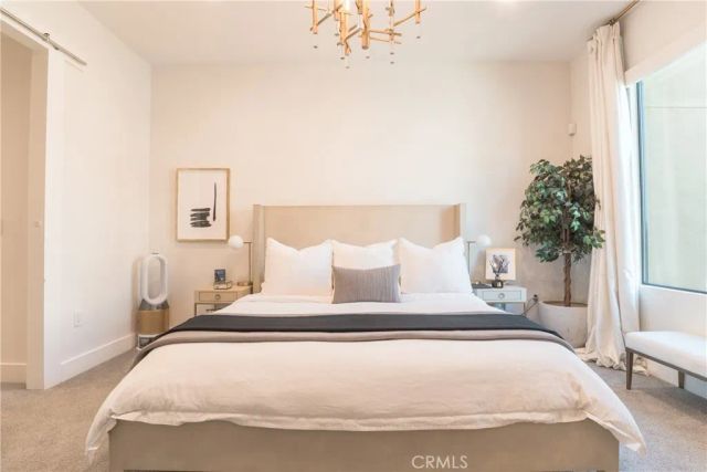 362 W Green 117, Pasadena, CA 91105