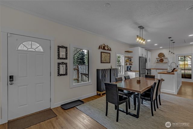 140 Skyline Drive, Port Angeles, WA 98362