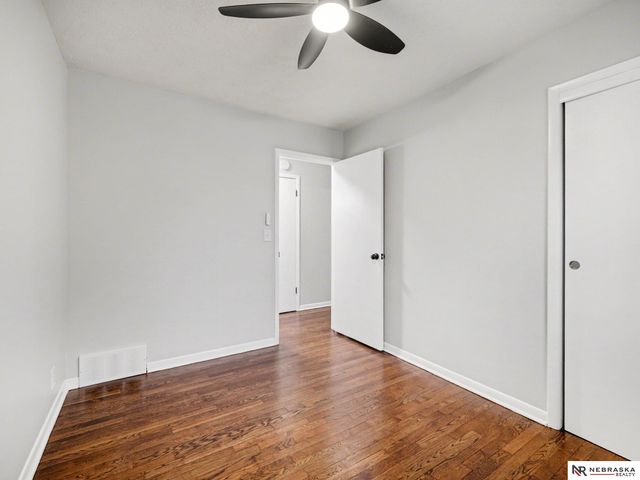 108 Hillside Drive, Bellevue, NE 68005