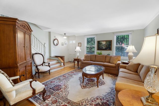 25-75 43rd Street, Astoria, NY 11103