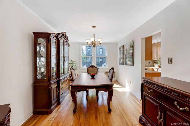 25-75 43rd Street, Astoria, NY 11103