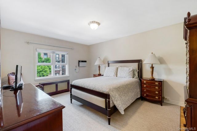 25-75 43rd Street, Astoria, NY 11103