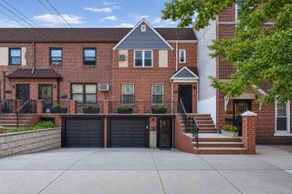 25-75 43rd Street, Astoria, NY 11103