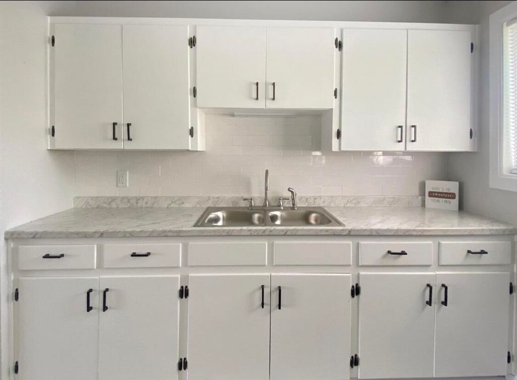 Image 7 of property listing at 629 W 23rd Street, San Angelo, TX 76903