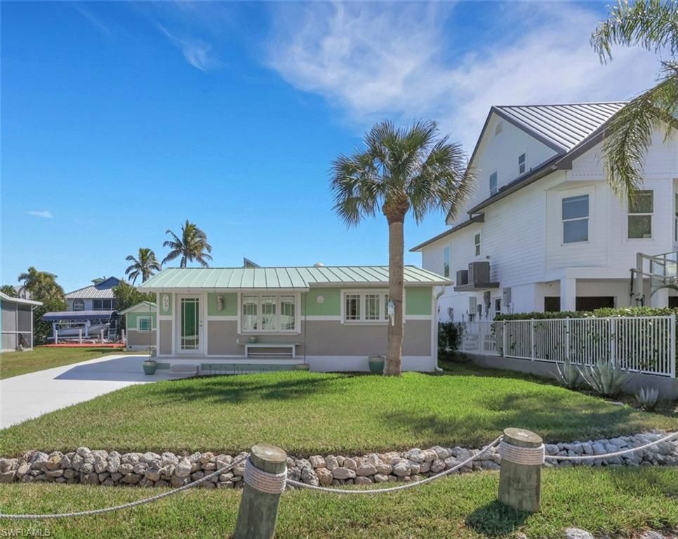 1278 Rainbow CT, NAPLES, FL 34110 — photo 2
