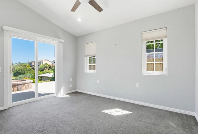 810 Anns Way, Vista, CA 92083