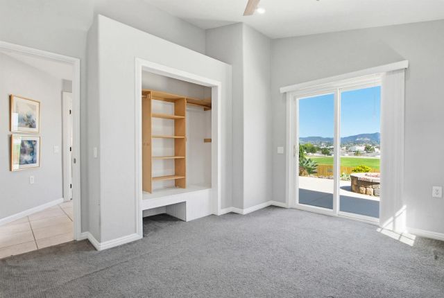 810 Anns Way, Vista, CA 92083