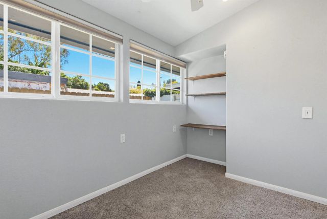 810 Anns Way, Vista, CA 92083