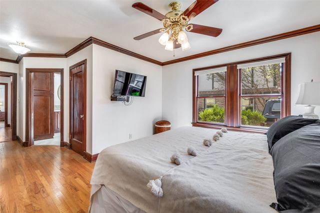 6903 Vivian Avenue, Dallas, TX 75223