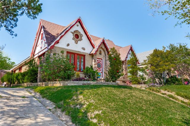 6903 Vivian Avenue, Dallas, TX 75223