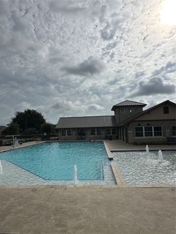 2601 Carrington Drive, Mansfield, TX 76063