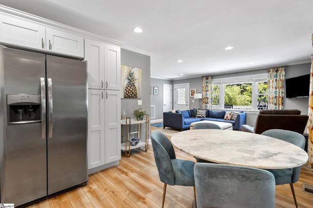 27 Sir Abbott Street, Greenville, SC 29607