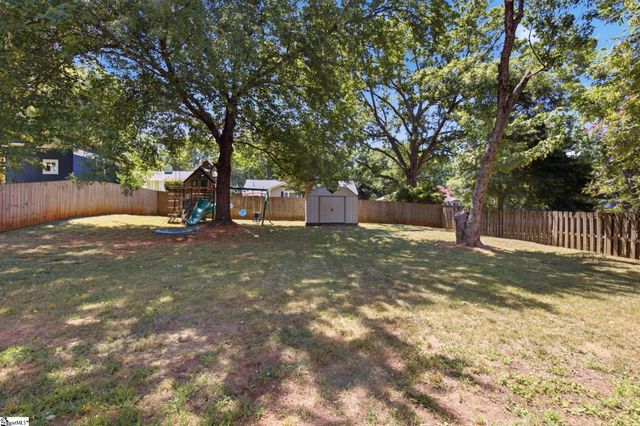 27 Sir Abbott Street, Greenville, SC 29607