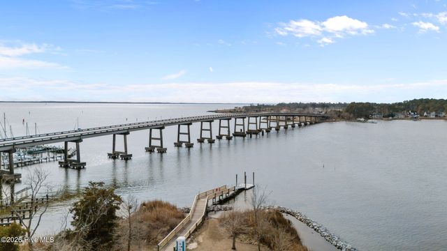 1750 White Farm Road, Oriental, NC 28571