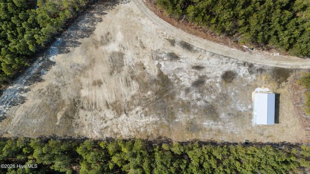 1750 White Farm Road, Oriental, NC 28571